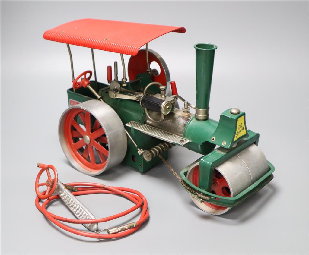 A Wilesco live steam model of a steam roller, Mamod 1978, overall length 32cm